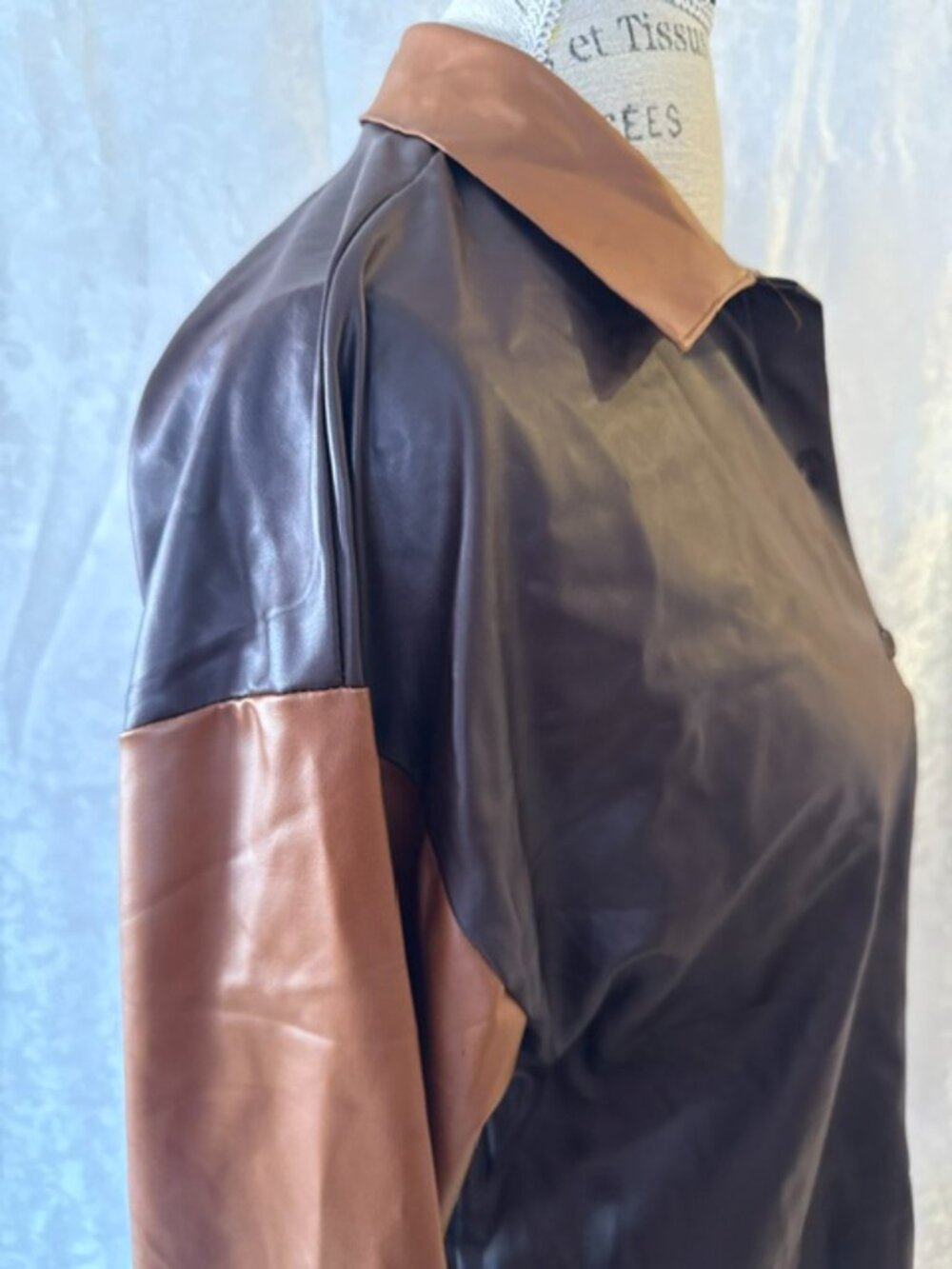 Ladies Jacket - Picture 4 of 7
